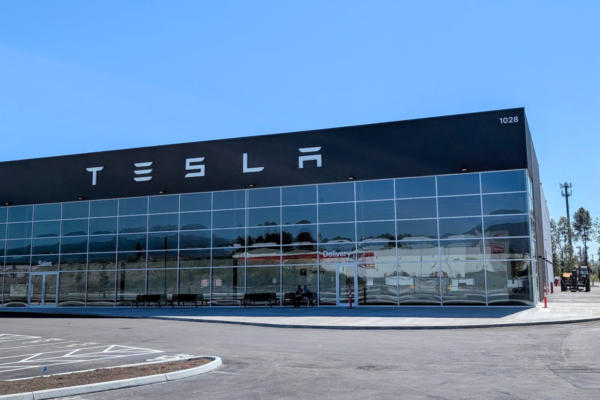 https://www.tricitylocalnews.com/wp-content/uploads/2025/08/Tesla-Service-Center-600x400.webp